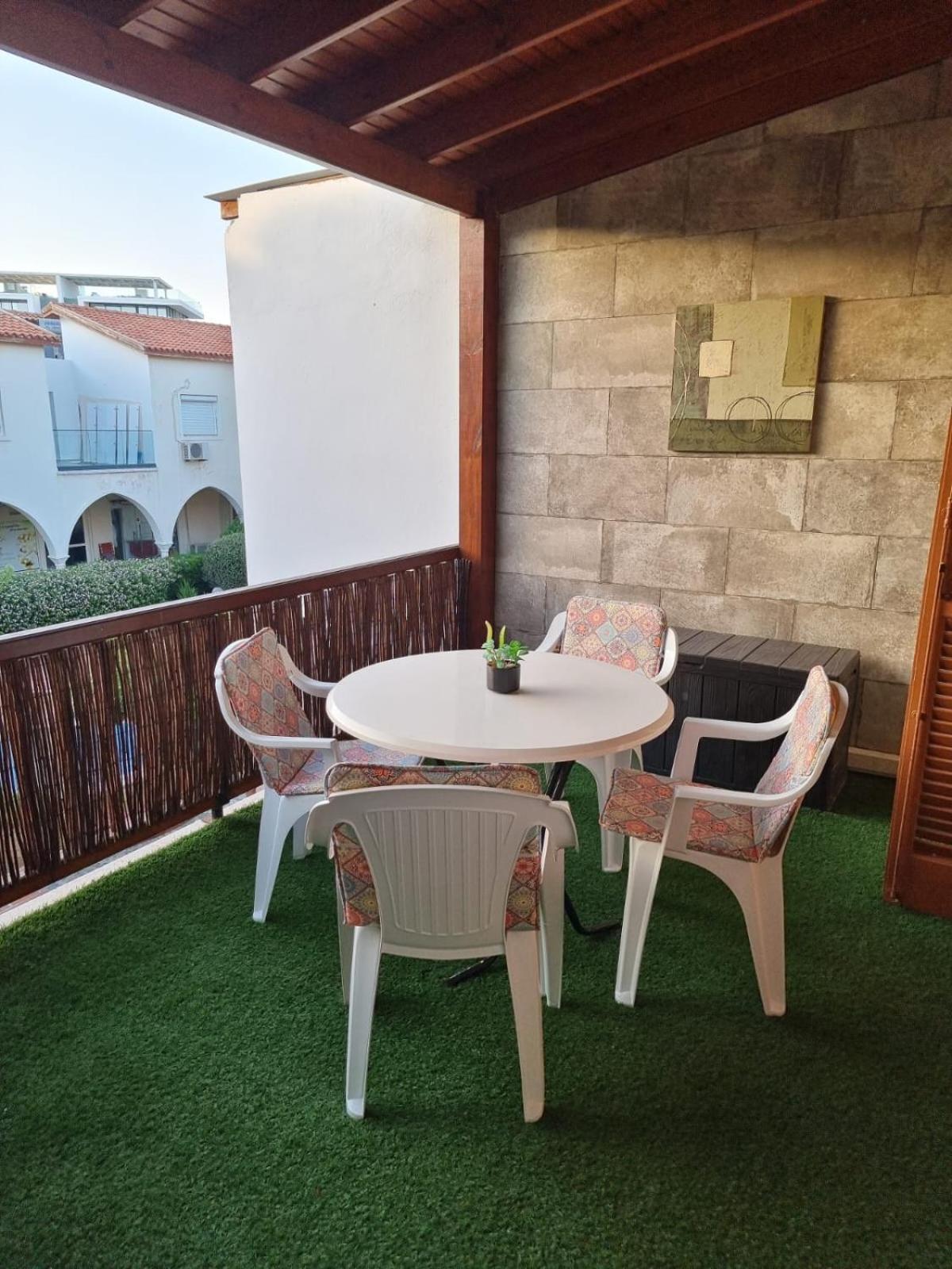 Limnaria Westpark 2 Bdrm Apartment 122 Paphos Esterno foto