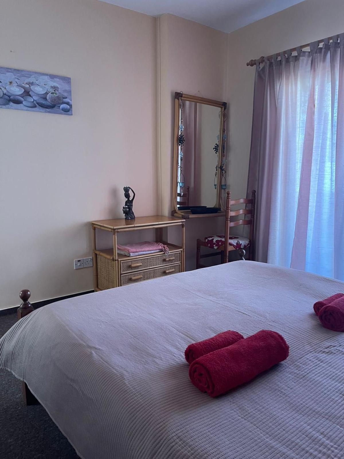 Limnaria Westpark 2 Bdrm Apartment 122 Paphos Esterno foto